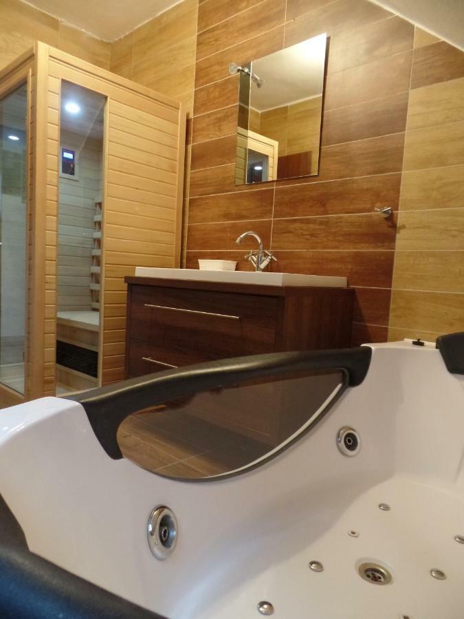 Apartmány City Ostrava Esterno foto